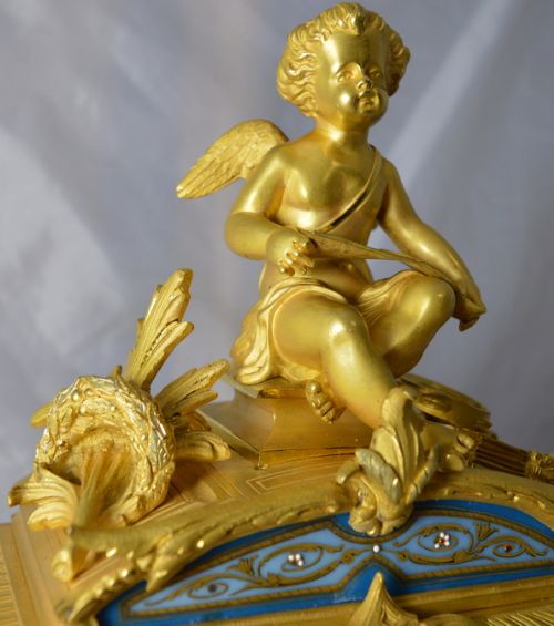 fig 1. A Fine Quality French Ormolu Porcelain Mantel Clock