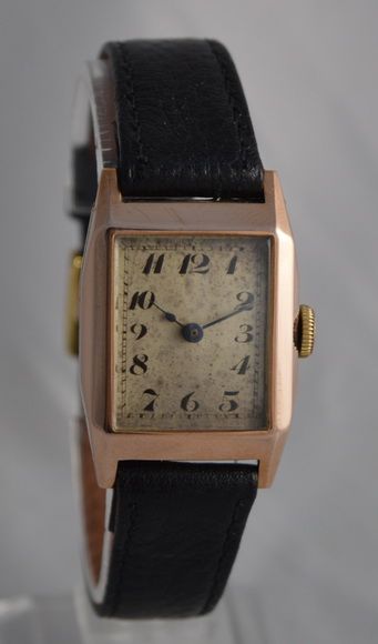 Art Deco 9k Rose Gold Wristwatch