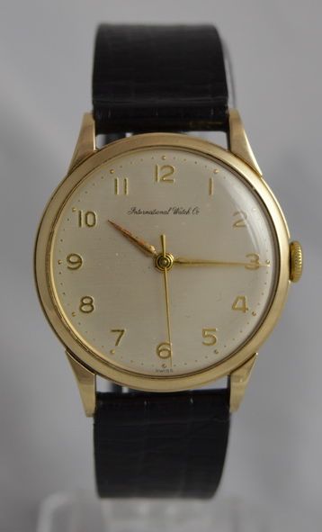 Iwc Schaffhausen 9k Wristwatch