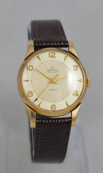 1958 Smiths De Luxe Wristwatch