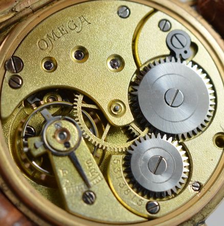 fig 1. 1925 9K Omega 'Officers' Wristwatch