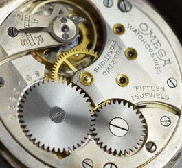 fig 1. 1927 Silver Omega Wristwatch