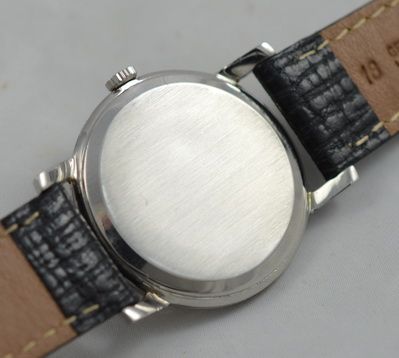 fig 1. A Gents Stainless Steel 1960 Omega Wristwatch