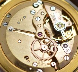 fig 1. Elco Full Calendar Wristwatch