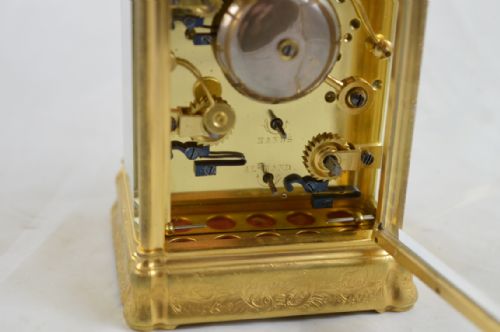 fig 1. Fine quality gorge cased engraved carriage clock