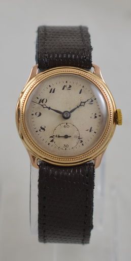 1927 9k Gold Tavannes Wristwatch