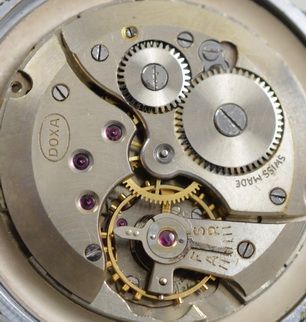fig 1. 1950s Doxa Wristwatch
