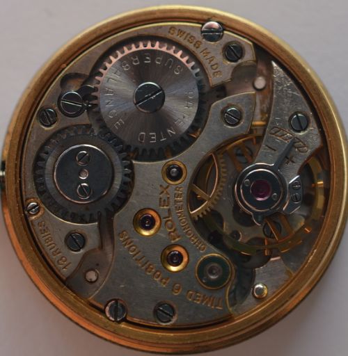 fig 1. 1933 9K Gold Rolex 'Cushion case' Wristwatch