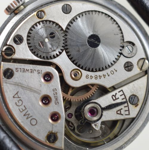 fig 1. 1944 Omega Stainless Steel 30T2 Wristwatch