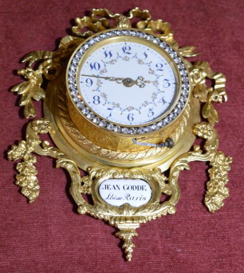A Small Quarter Repeating Cartel Wall Clock