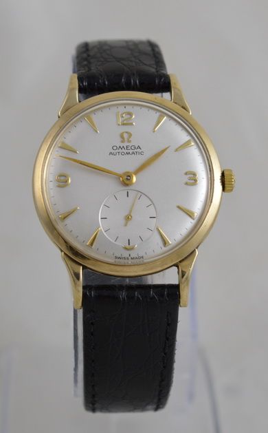 1949 9k Gold Omega 'Bumper' Wristwatch