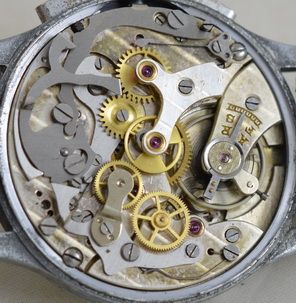 fig 1. 1937 Suiza Chronograph, Landeron caliber 47