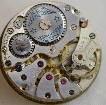 fig 1. 1942 9K Rotary Wristwatch