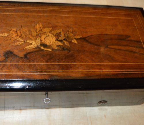 fig 1. Victorian 8 air Swiss Musical Box