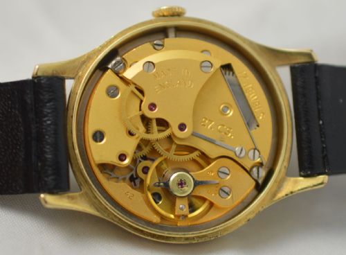 fig 1. 1955 Smiths De luxe Wristwatch