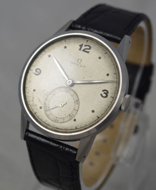 fig 1. 1946 Omega Oversized Wristwatch