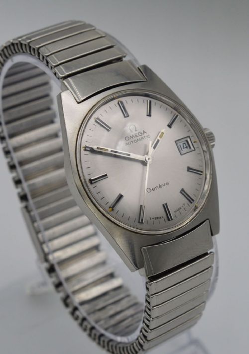 fig 1. 1972 Omega Geneve with Box, Papers and Bracelet