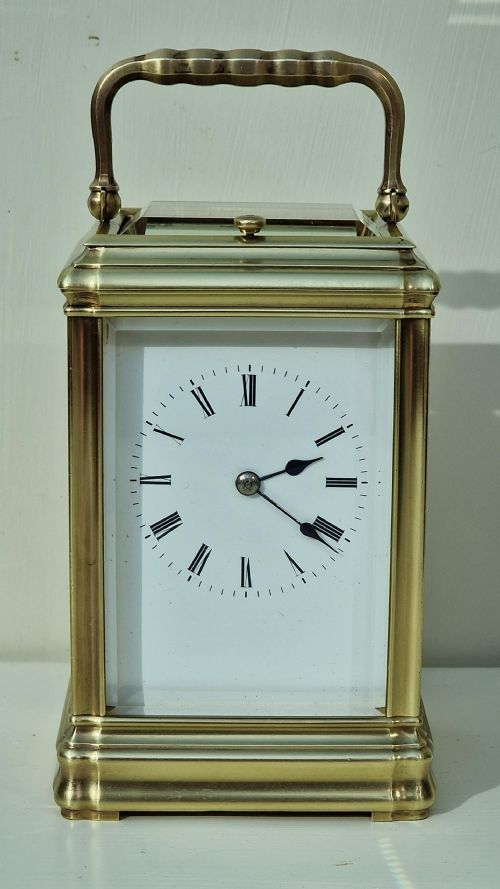 A Fine Quality Gorge Cased Striking Carriage Clock