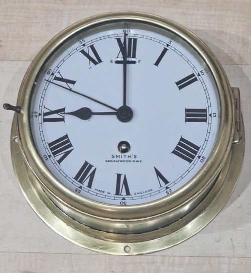 A Smiths Nw2 Ships Clock