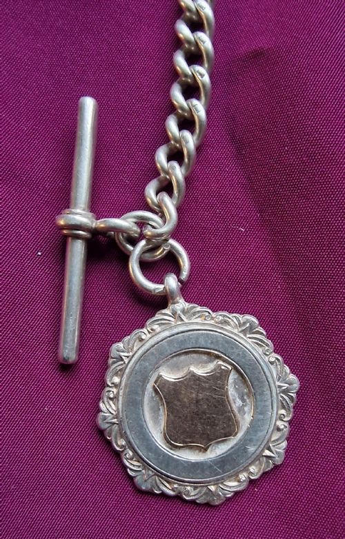 A SILVER POCKET WATCH CHAIN - ADDITIONAL PHOTO 2