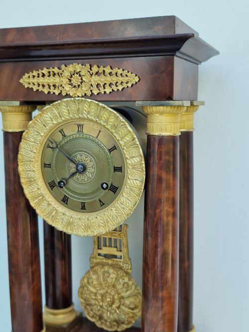 A FRENCH PORTICO CLOCK - ADDITIONAL PHOTO 6
