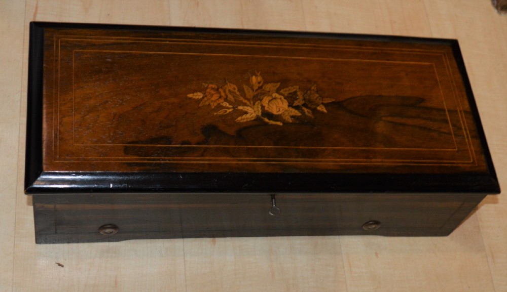 Victorian 8 air Swiss Musical Box View III