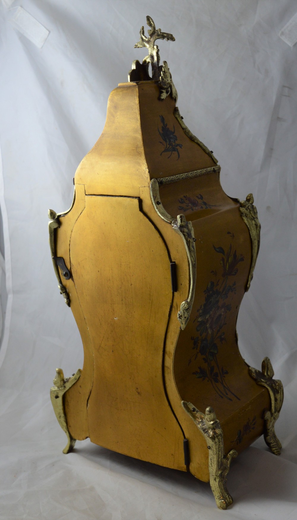 Vernis Martin Slim Mantel Clock View II
