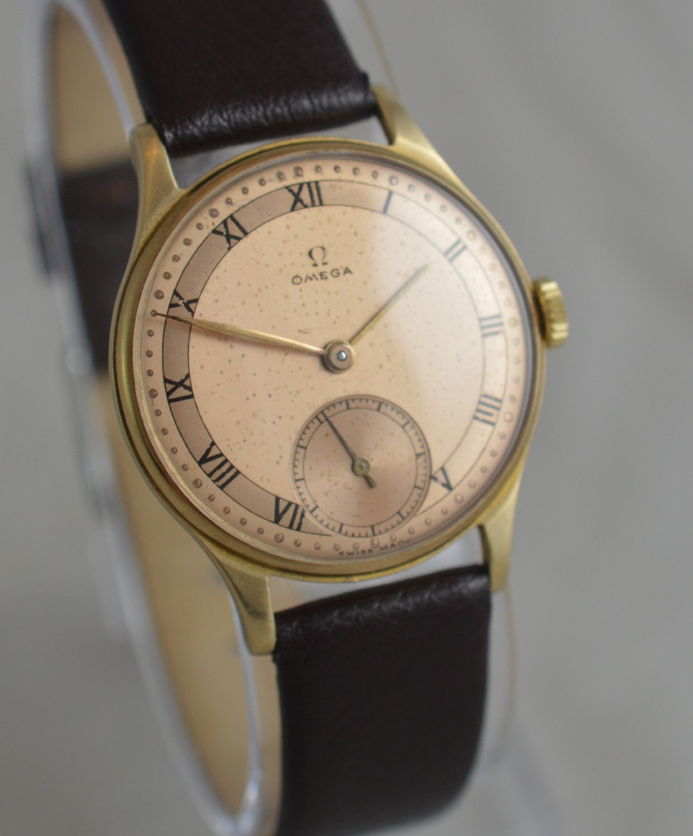 1946 Omega 9K Gold Wristwatch View V