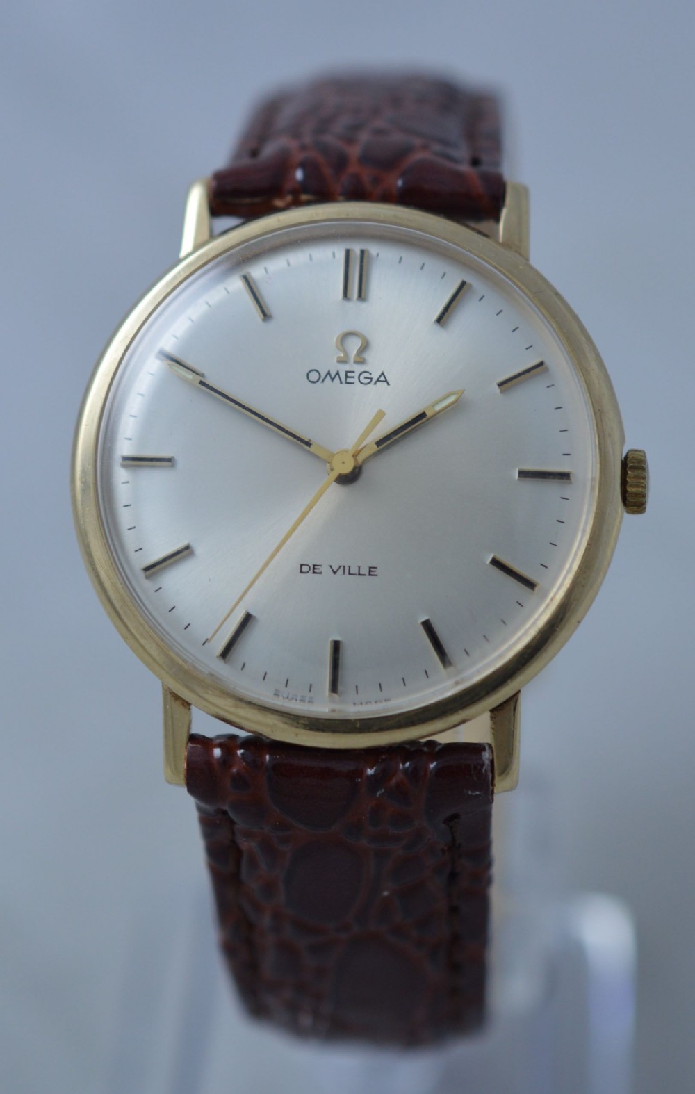 1964 Omega De Ville 9K Gold Wristwatch