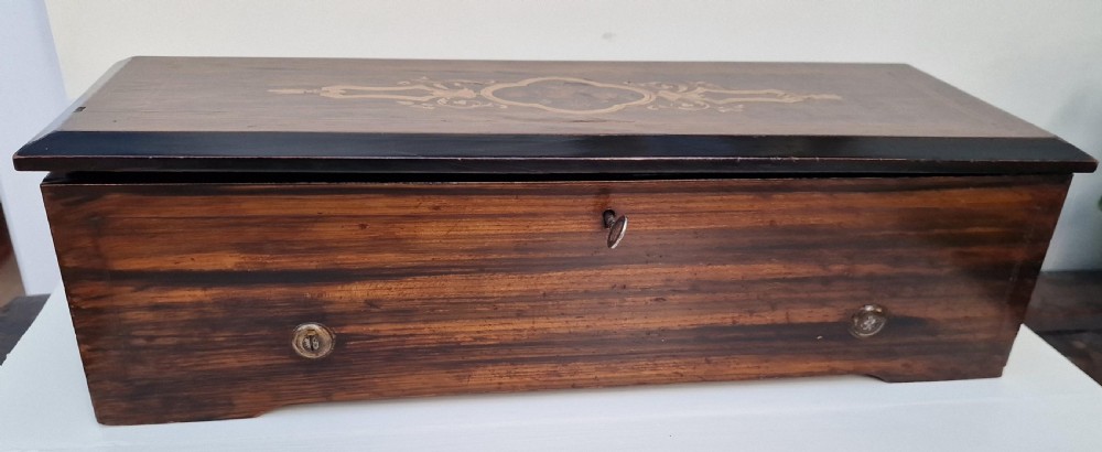 A Swiss 6 Tunes Musical Box View II