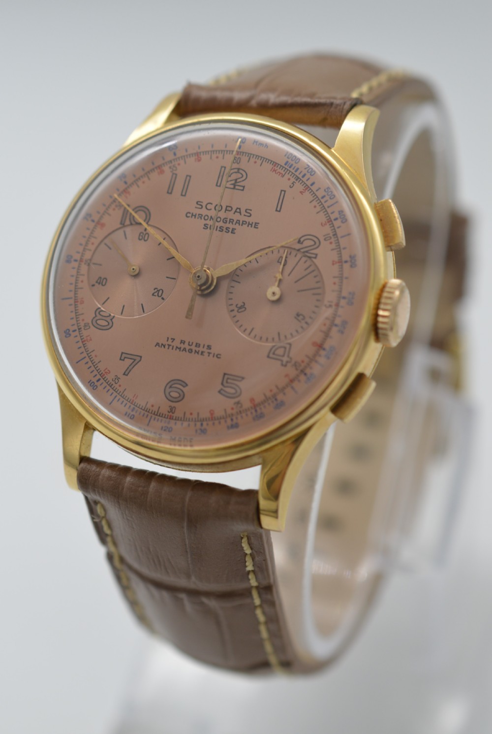 Oversized Scopas Chronograph 18K Gold View II