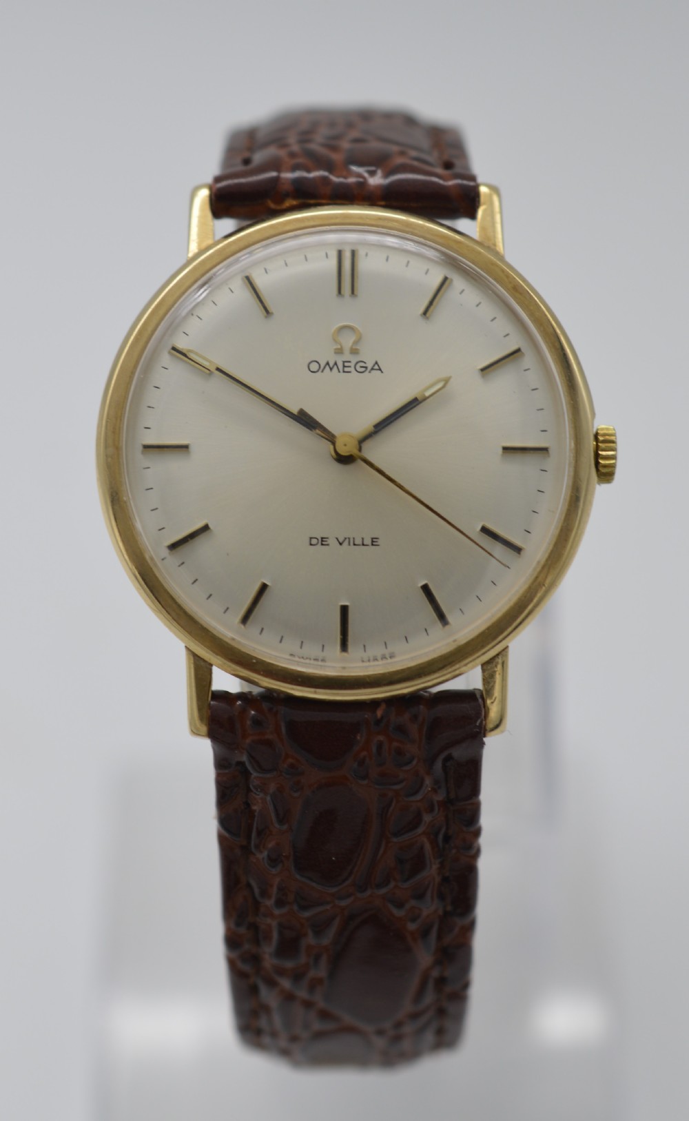1964 Omega De Ville 9K Gold Wristwatch