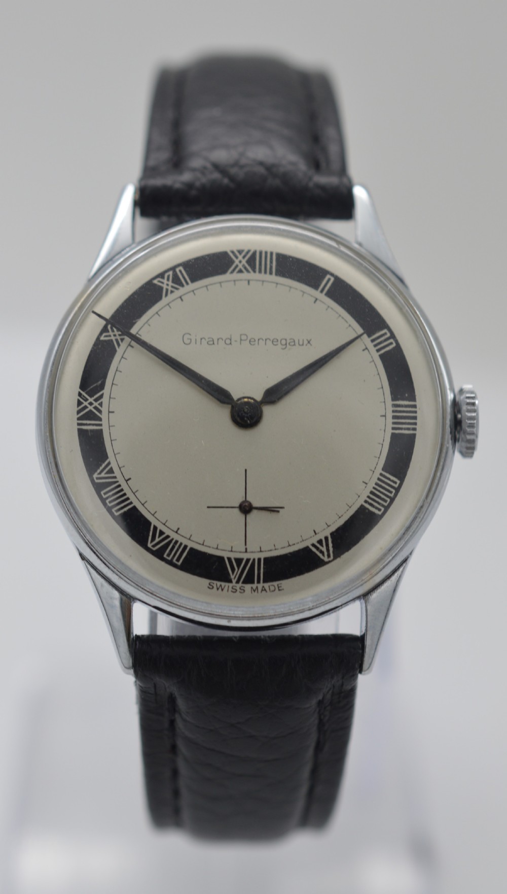 1950s Girard-Perregaux 'Tuxedo' Dial Wristwatch View II