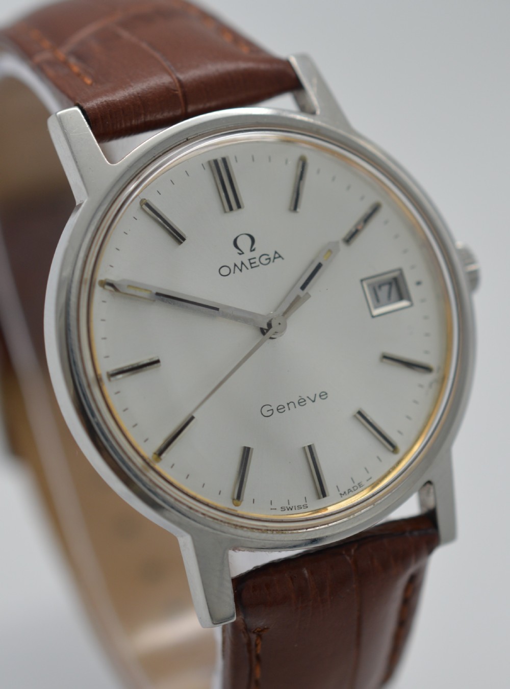 1972 Omega Geneve Wristwatch View V