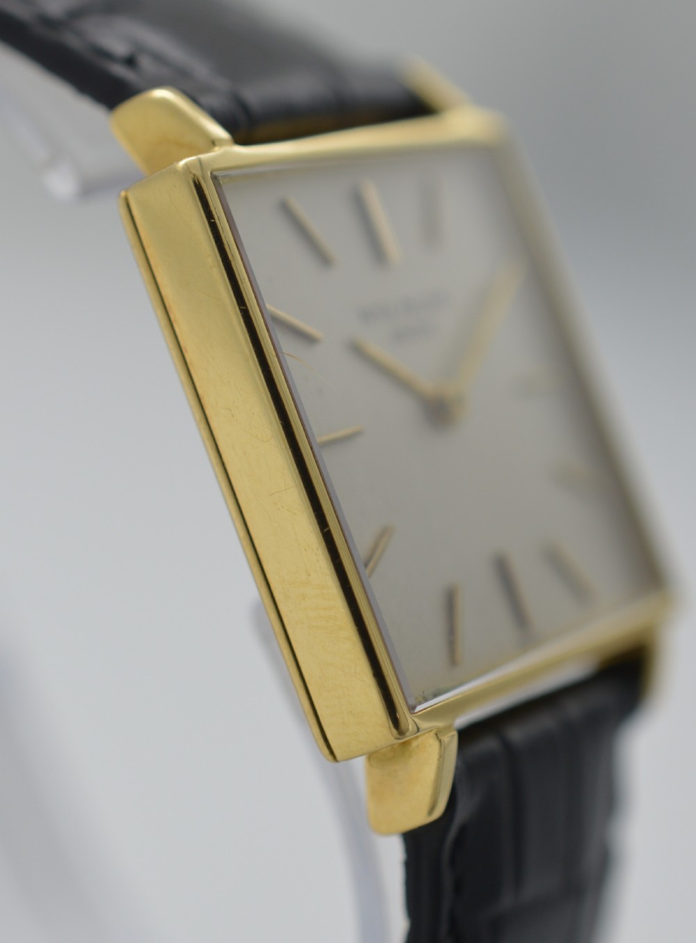 1960s Patek Phillipe 18k Gold Ref 3430 View V