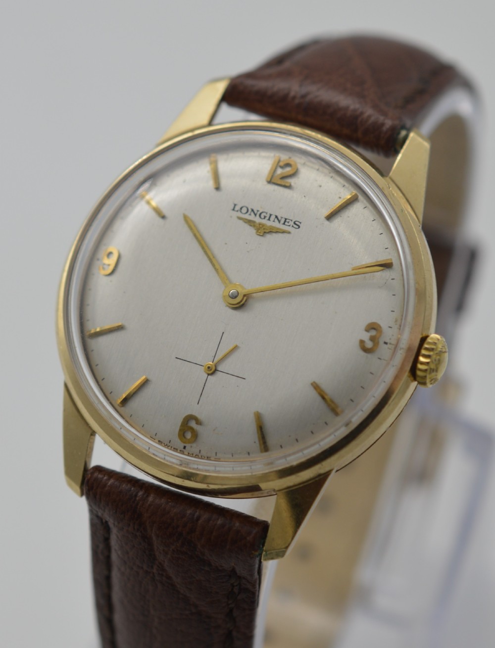 1965 Longines 9K Gold Wristwatch with Box View III
