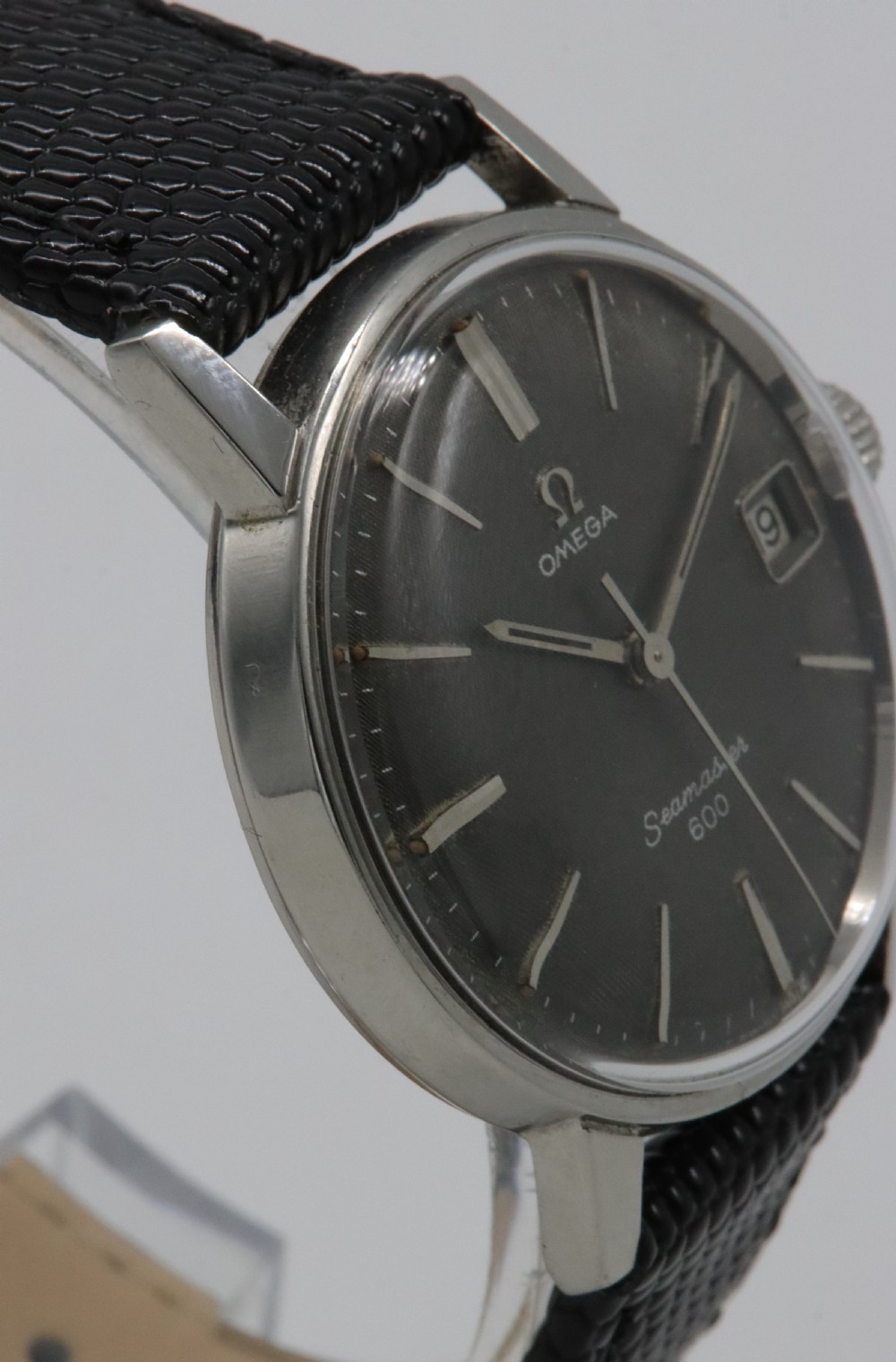 1966 Omega Seamaster 600 Wristwatch View V