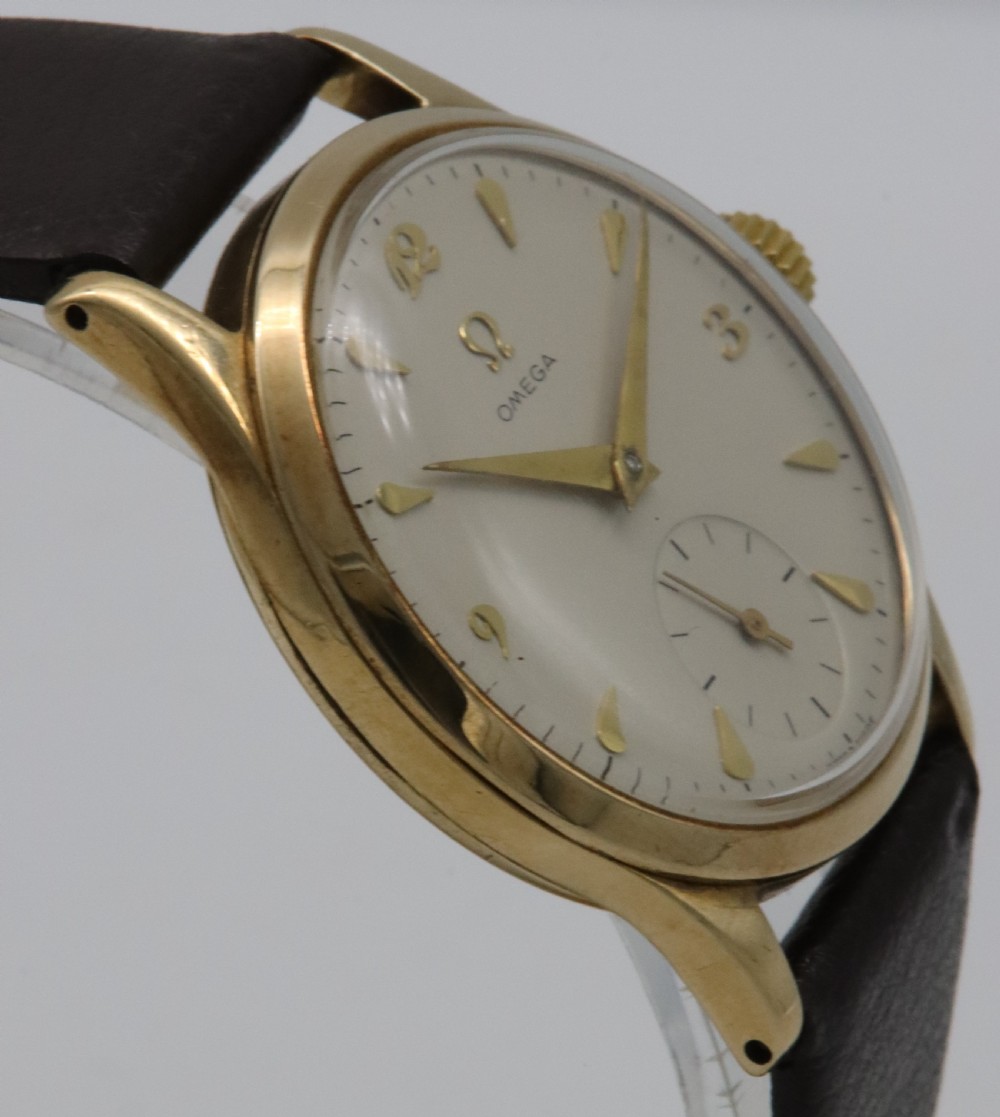 1952 Omega 9K Gold Wristwatch View VII