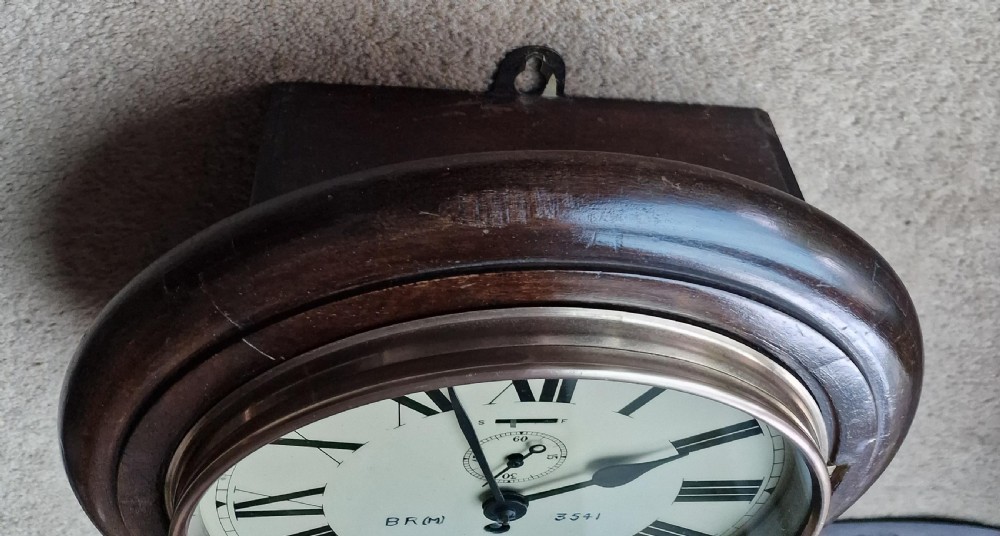 A Railways BR(M) Smiths Dial Clock View V