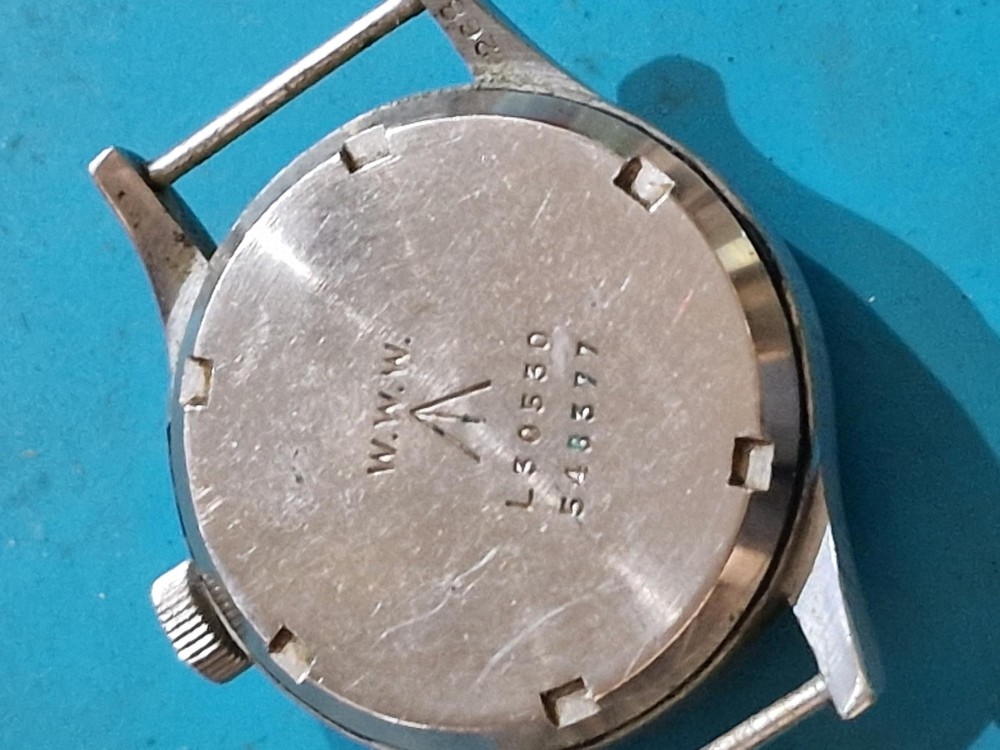 A Record WW2 Military 'Dirty Dozen' Wristwatch View V