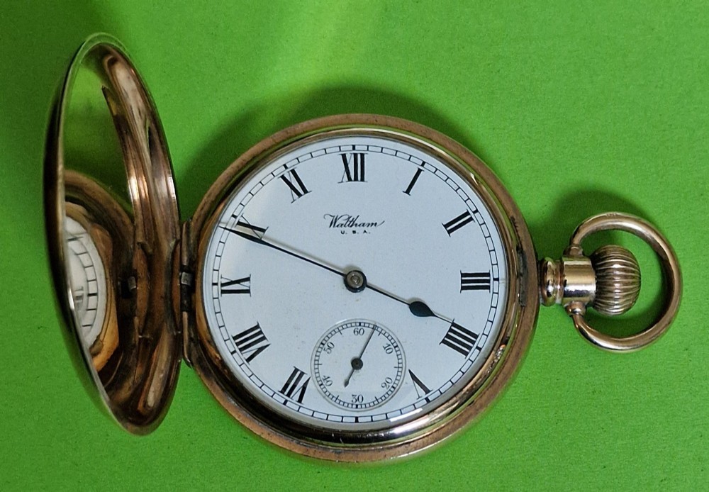 A Waltham Full Hunter Pocket Watch