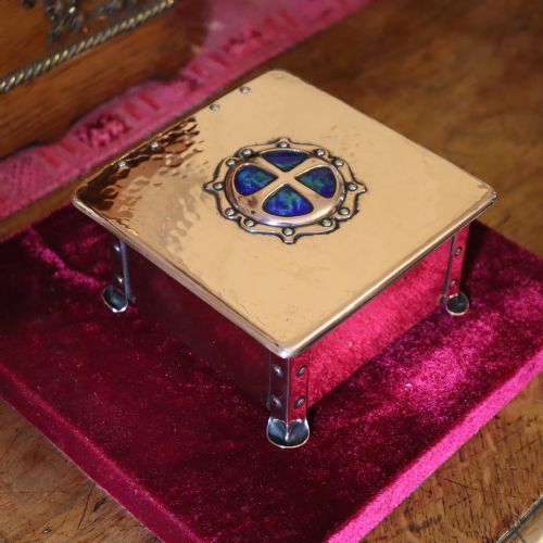 cambray ware arts crafts copper casket - CATEGORY: ANTIQUE BOXES - DATED 1900