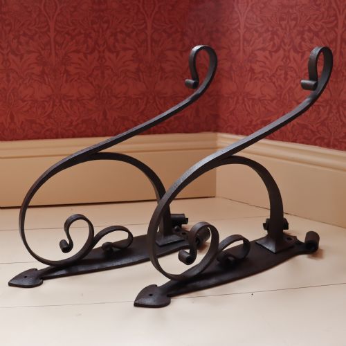 PAIR OF ARTS CRAFTS WALL BRACKETS - ADDITIONAL PHOTO 2