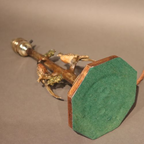 AUSTRIAN COLD PAINTED BRONZE TABLE LAMP - ADDITIONAL PHOTO 5