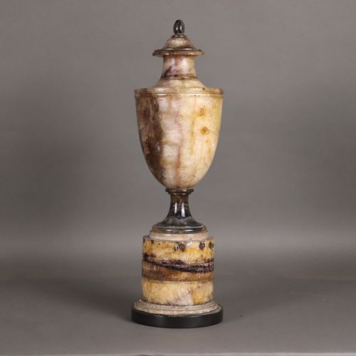 LARGE LATE 18TH CENTURY BLUE JOHN URN - ADDITIONAL PHOTO 6