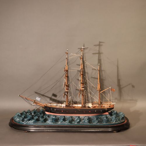 19TH CENTURY MODEL OF THE SAILING SHIP FOXHOUND - ADDITIONAL PHOTO 5