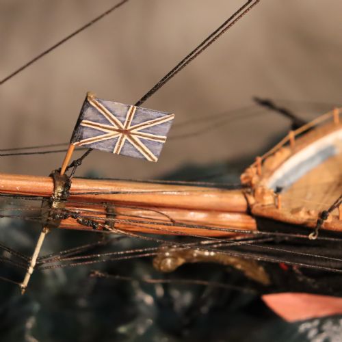 19TH CENTURY MODEL OF THE SAILING SHIP FOXHOUND - ADDITIONAL PHOTO 6