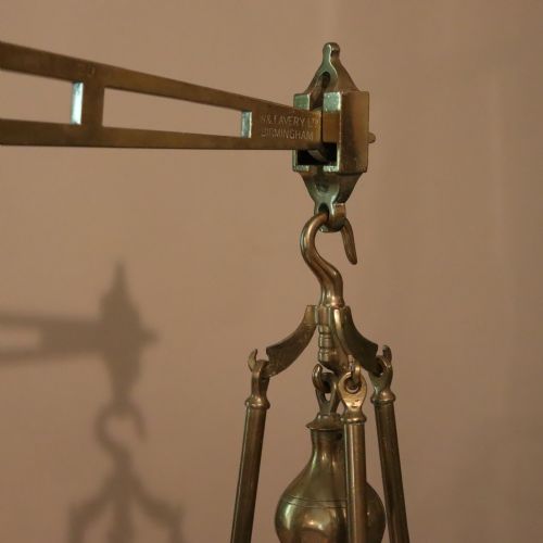 LARGE BUTCHERS SHOP SCALES BY W T AVERY LTD OF BIRMINGHAM - ADDITIONAL PHOTO 3