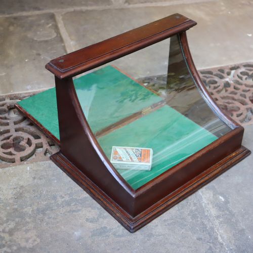 SMALL MAHOGANY AND GLASS TABLE TOP DISPLAY CASE - ADDITIONAL PHOTO 5