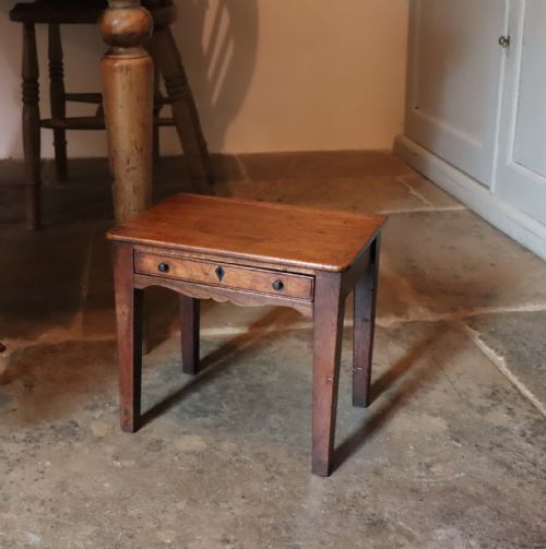 apprentice piece miniature 19th century mahogany side table - CATEGORY: ANTIQUE MISCELLANEOUS - DATED 19TH CENTURY